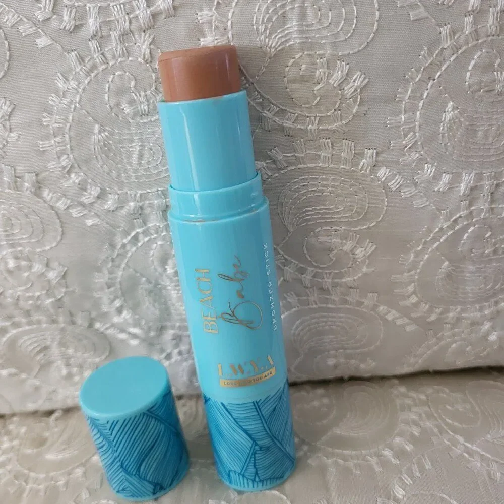 The Doll 10 LWYA Beach Babe Bronzer Stick